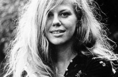 Remember this famous picture of the beautiful Erica Jong?