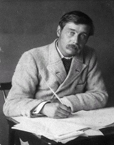 Sexy H. G. Wells had affairs with Elizabeth von Arnim, Rebecca West, Violet Hunt, and Amber Reeves. 