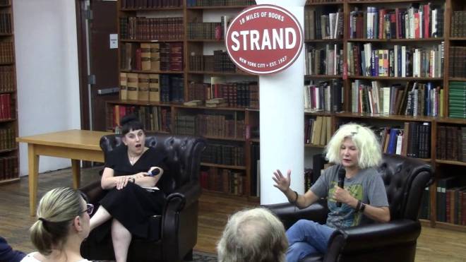 Tama Janowitz (right)